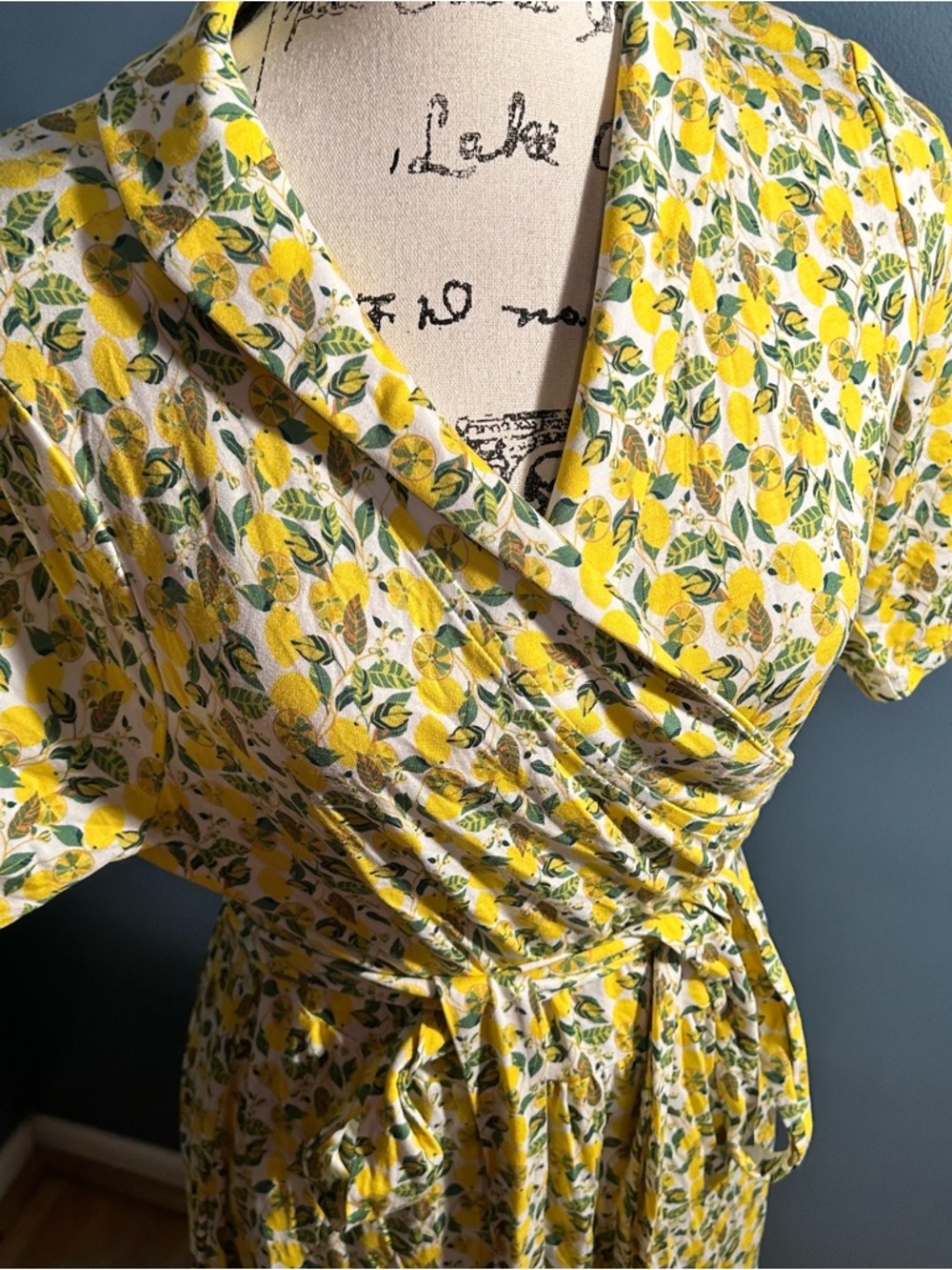 Boden Lavinia white lemon vine wrap midi dress - Picture 3 of 15